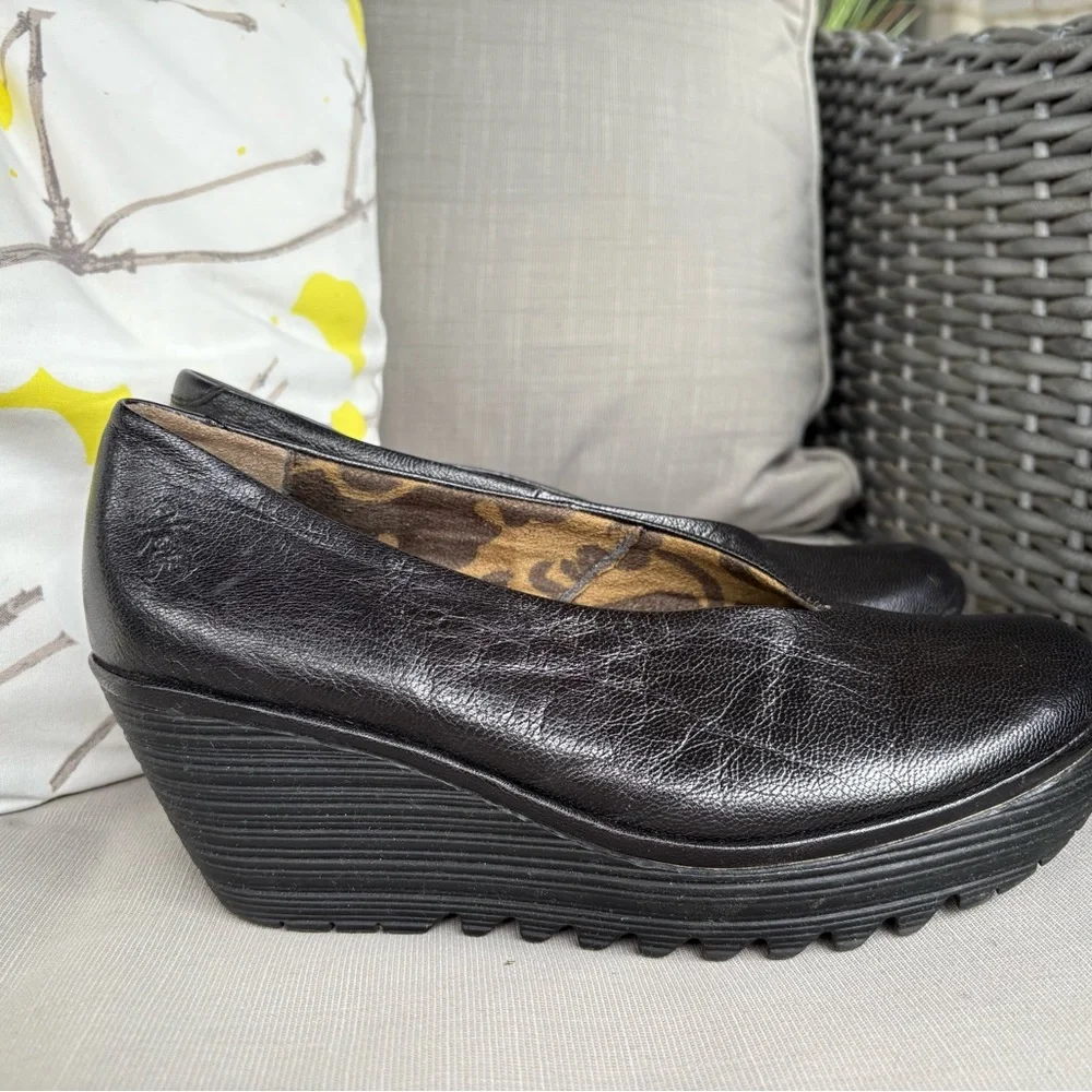 Fly London Black Leather Flats with Durable Sole - Picture 3 of 8